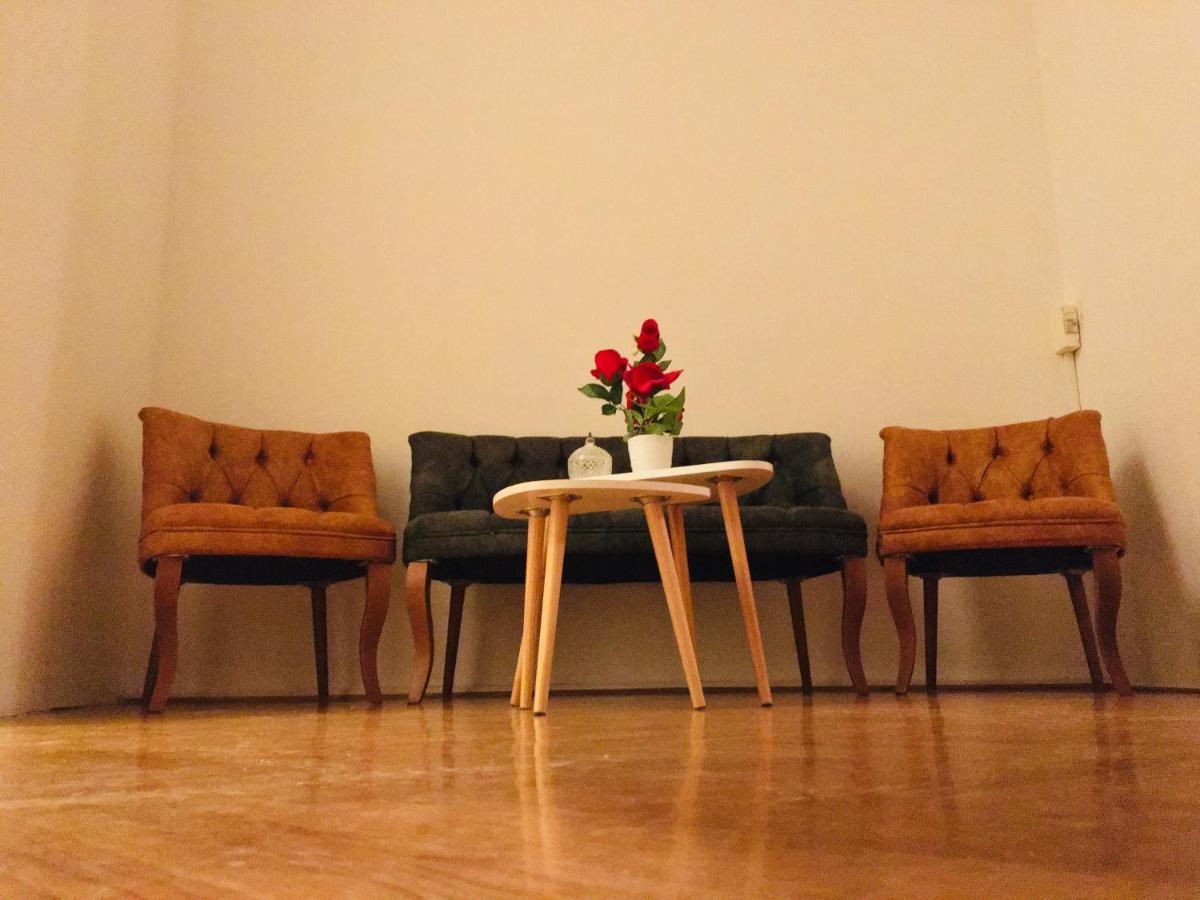 פץ' Jokai Hostel מראה חיצוני תמונה