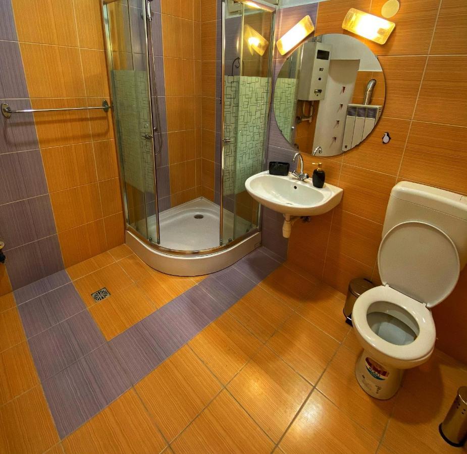 פץ' Jokai Hostel מראה חיצוני תמונה
