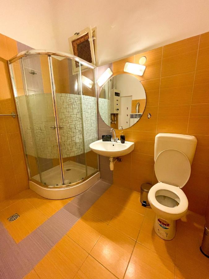 פץ' Jokai Hostel מראה חיצוני תמונה