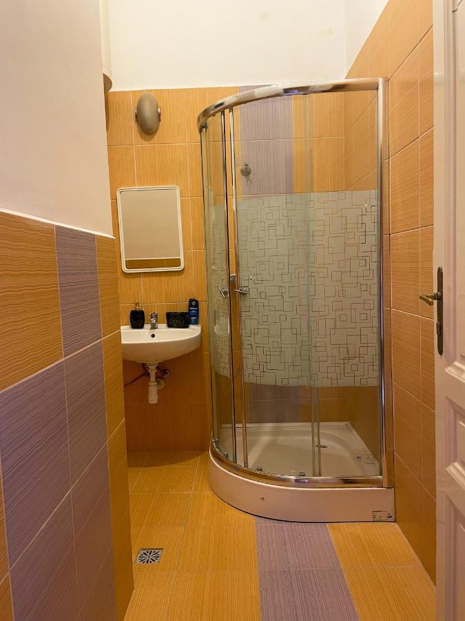 פץ' Jokai Hostel מראה חיצוני תמונה
