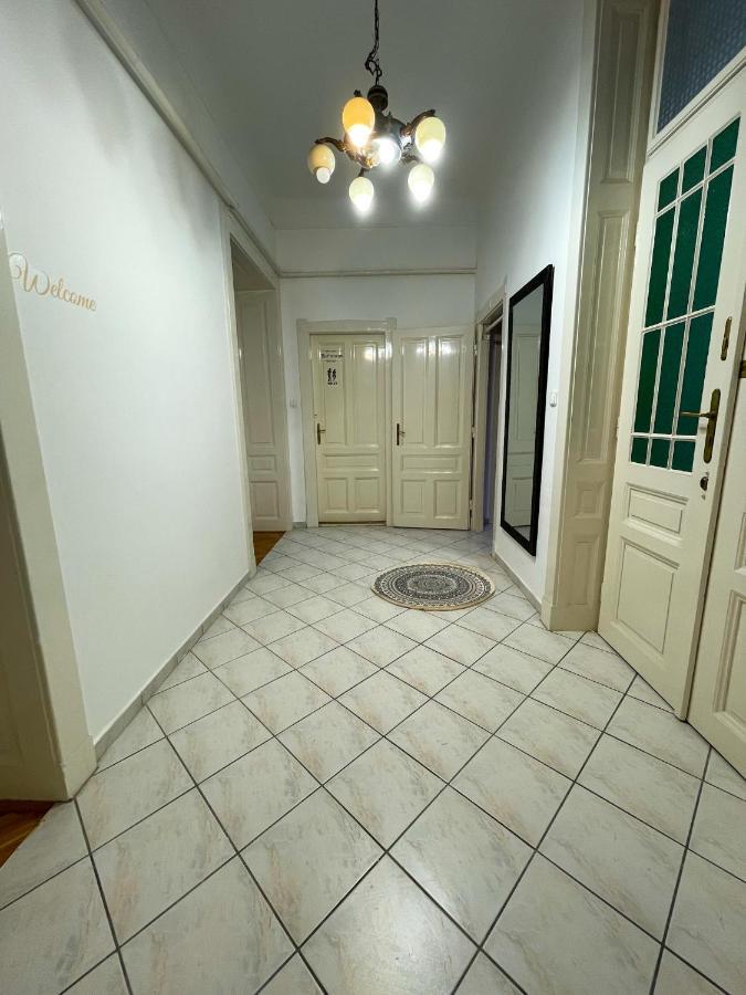 פץ' Jokai Hostel מראה חיצוני תמונה