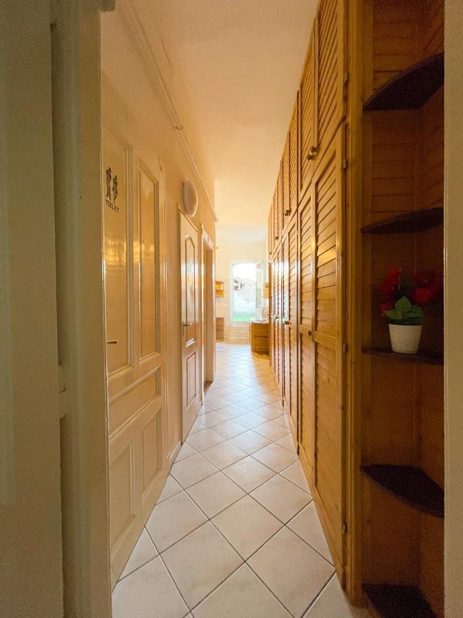 פץ' Jokai Hostel מראה חיצוני תמונה